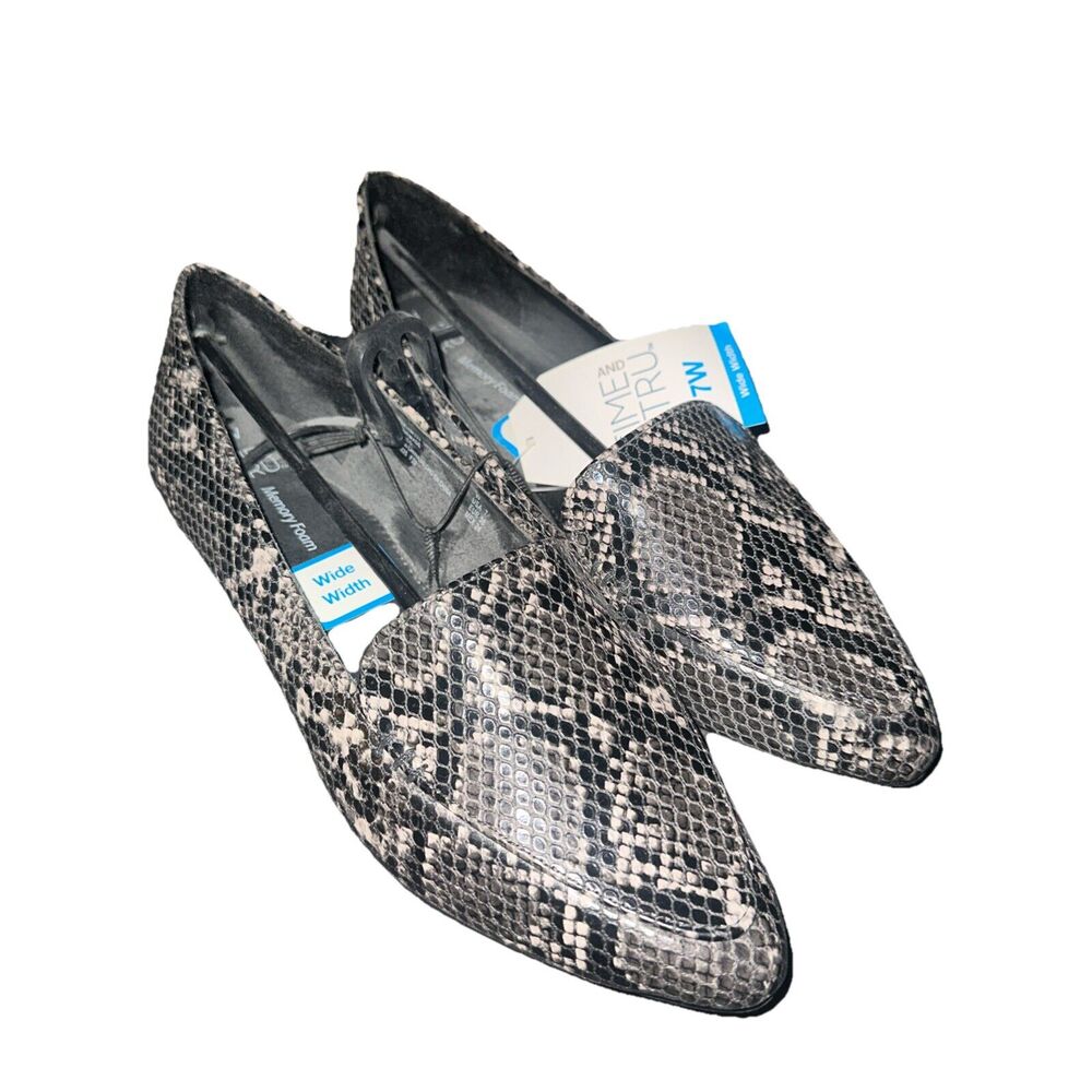 Women's Time and Tru Size 7 W Faux Snake Skin Memory Foam Flats Shoes